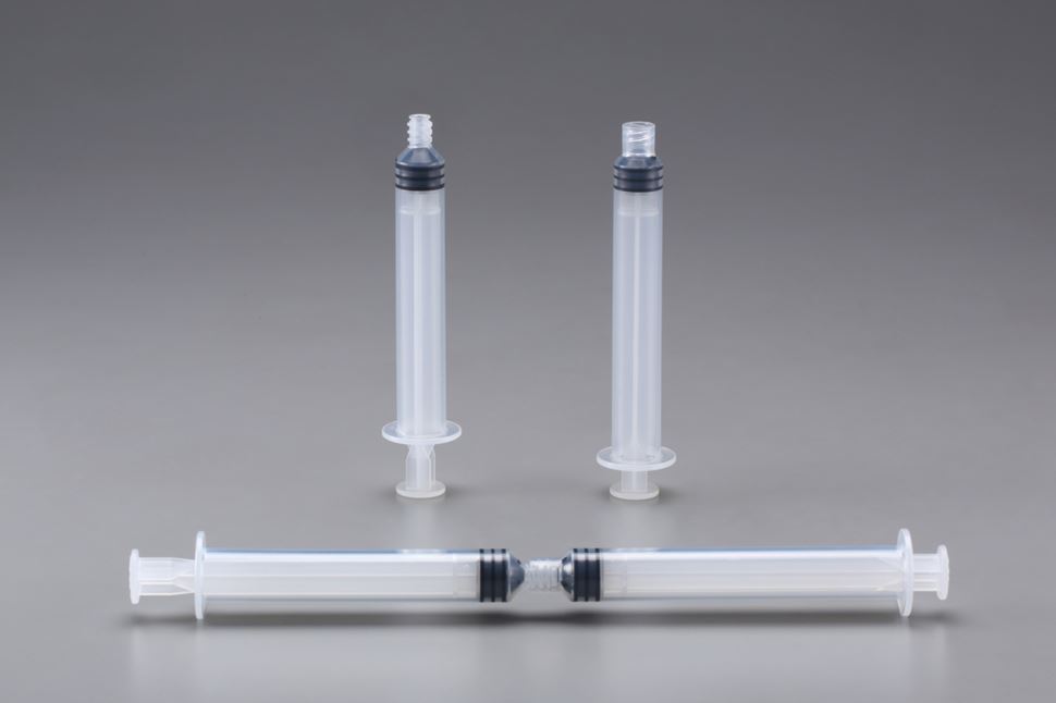 Enfit connector syringe